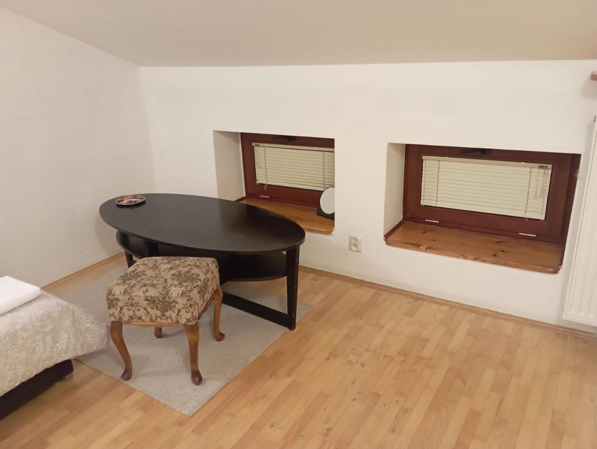 Meier House Wawer Hotell Warszawa Eksteriør bilde